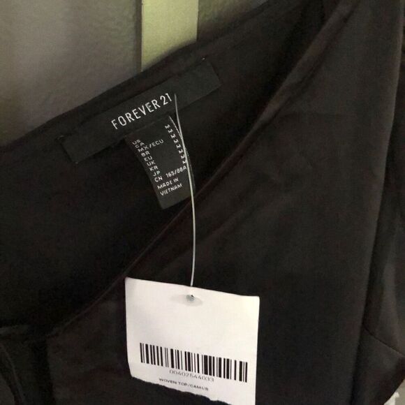 NWT Forever 21 satin spaghetti strap duster top overlay jacket size M - Picture 2 of 5